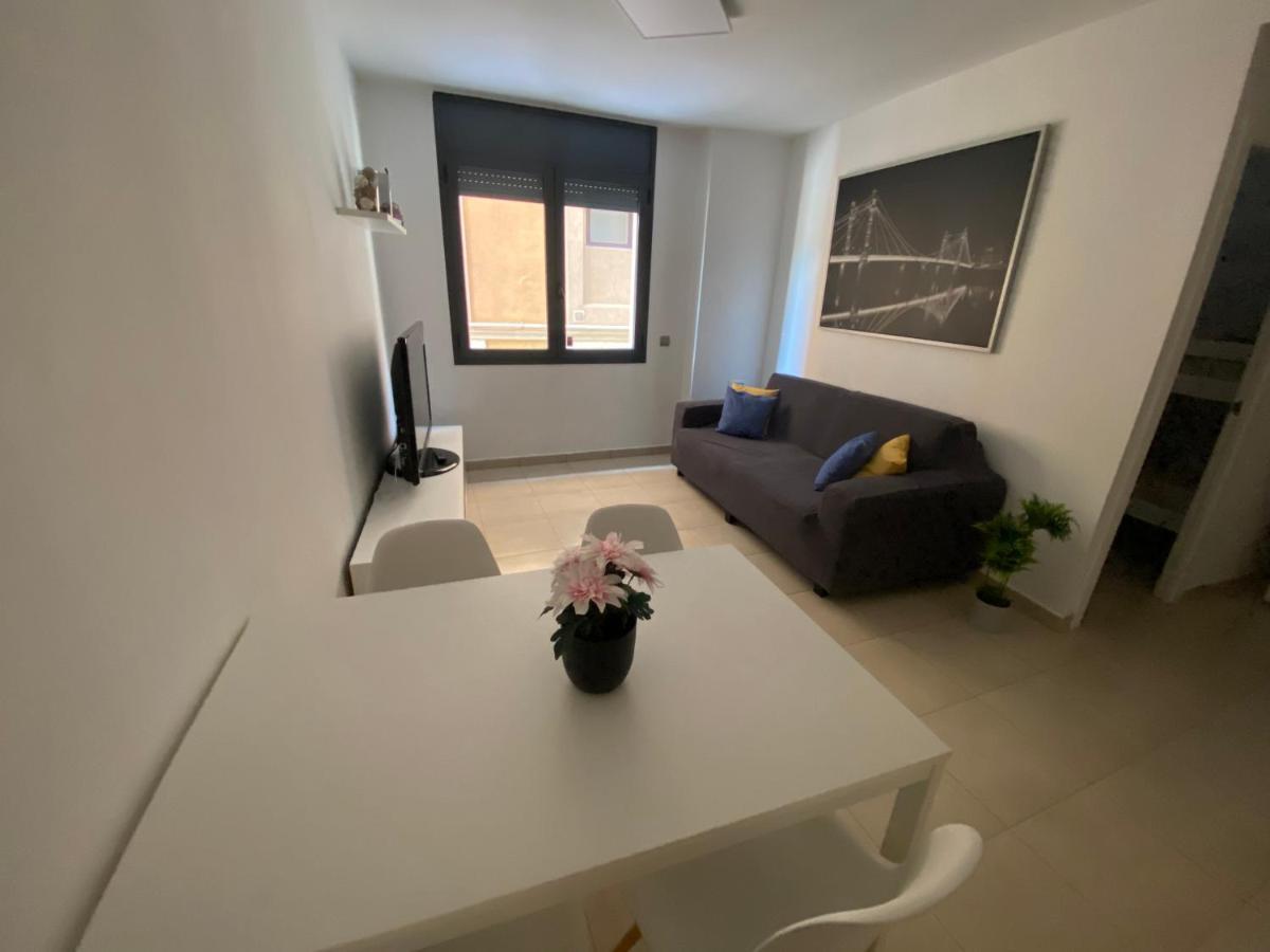 Apartaments Puigcardener 1 曼雷沙 外观 照片